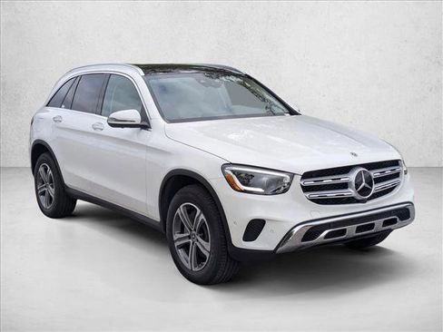Used 2022 Mercedes-Benz GLC 300 GLC 300 image 3