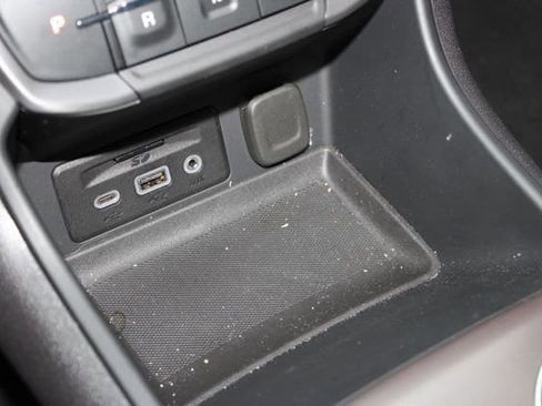 Used 2024 GMC Terrain AT4 w/ Infotainment Package II image 27