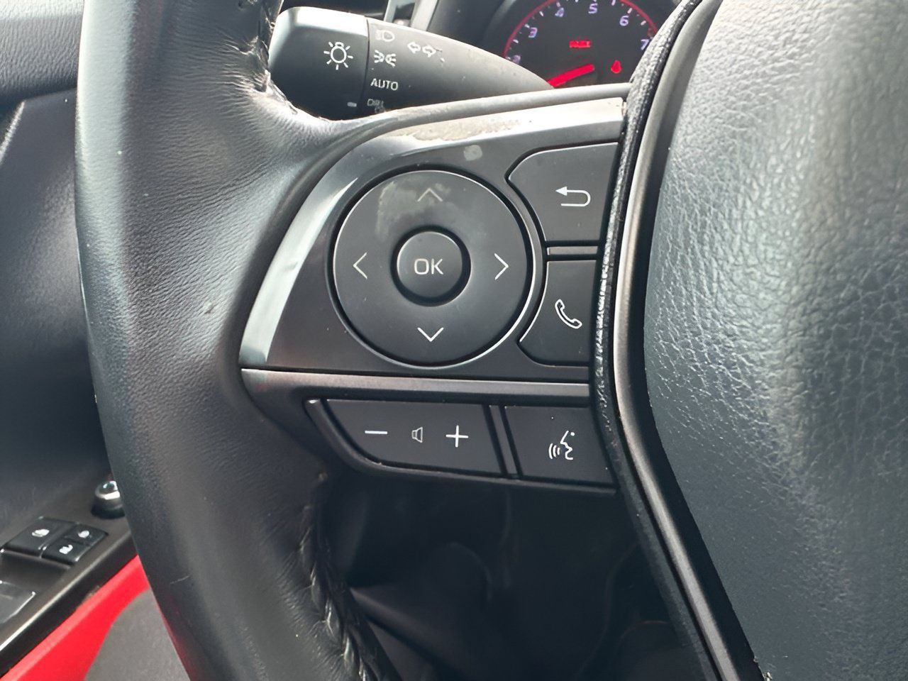 Used 2021 Toyota Camry XSE FWD image 15