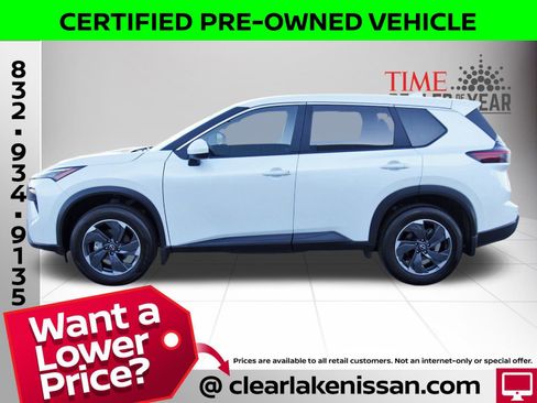 Certified 2025 Nissan Rogue SV image 4