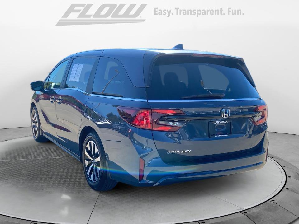 Certified 2026 Honda Odyssey EX-L image 5
