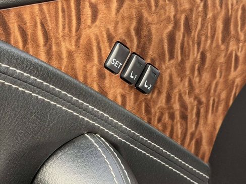 Used 2017 Nissan Armada SL w/ Technology Package AWD/4WD image 19
