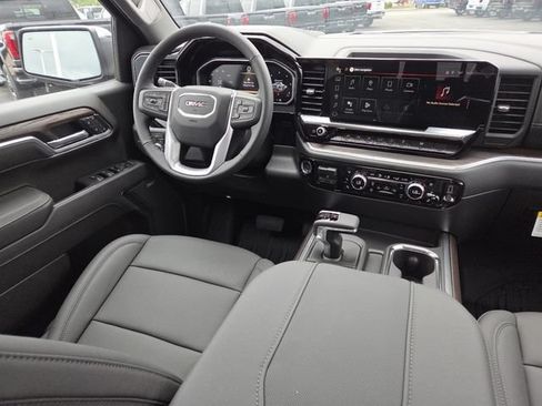 New 2026 GMC Sierra 1500 SLT w/ SLT Premium Package AWD/4WD image 33
