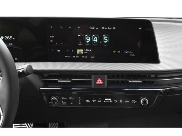 Certified 2023 Kia EV6 GT-Line AWD/4WD image 13
