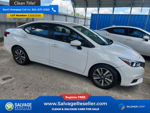 Used 2022 Nissan Versa SV FWD image 5