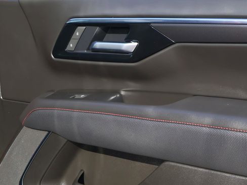 Used 2025 Chevrolet Tahoe RST w/ Comfort Package image 18