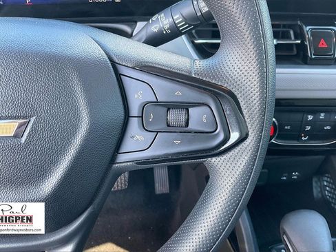 Used 2025 Chevrolet TrailBlazer LT image 18