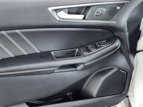 Certified 2022 Ford Edge ST w/ Equipment Group 401A image 16