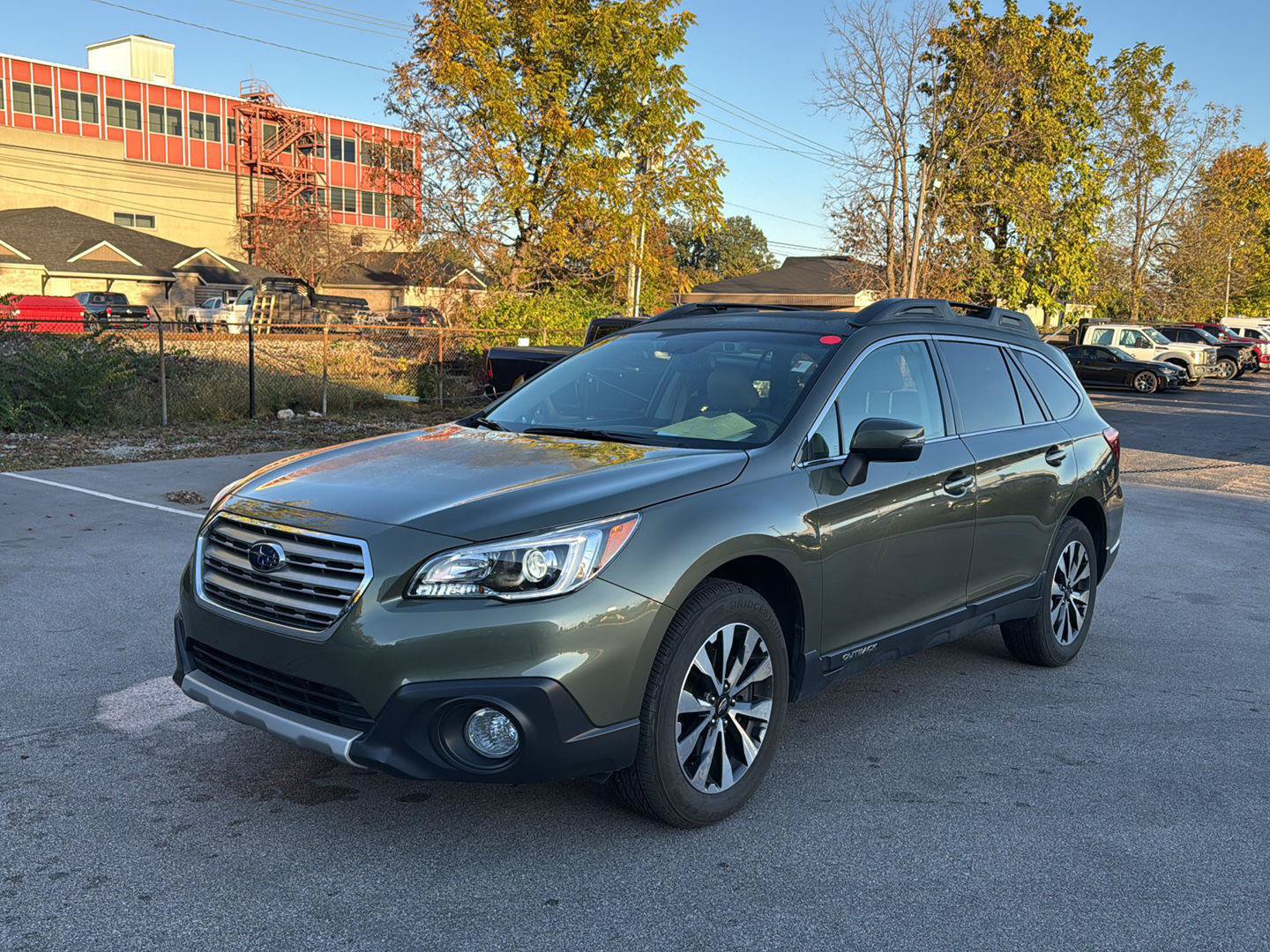 Used 2015 Subaru Outback 3.6R Limited AWD/4WD image 7