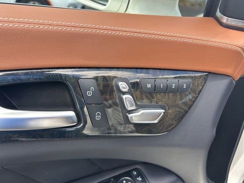 Used 2016 Mercedes-Benz CLS 400 image 35