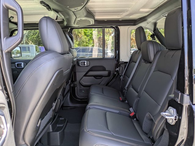 New 2026 Jeep Wrangler Unlimited Sahara AWD/4WD image 13