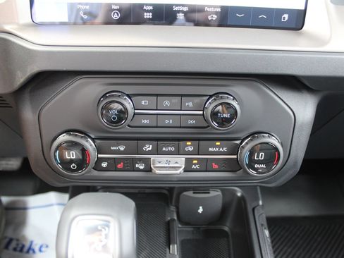 New 2026 Ford Bronco Outer Banks AWD/4WD image 31