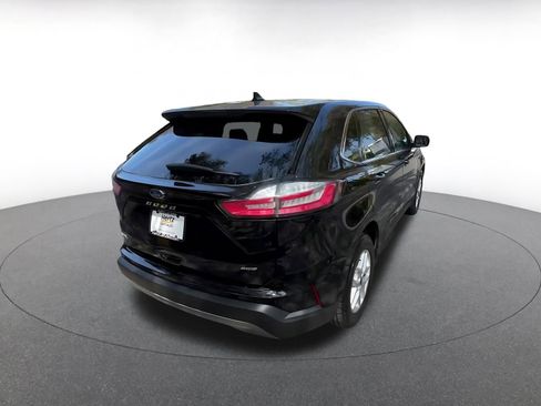 Used 2024 Ford Edge SEL image 14
