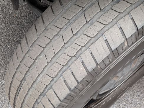 Used 2023 Mercedes-Benz Sprinter 2500 image 12