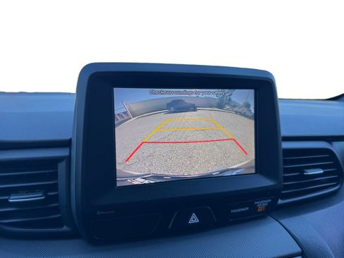 Used 2019 Hyundai Veloster 2.0 image 13