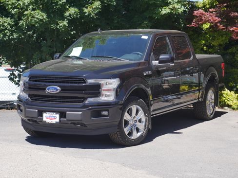 Used 2020 Ford F150 Lariat w/ Equipment Group 502A Luxury AWD/4WD image 2