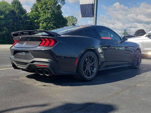 Used 2024 Ford Mustang Dark Horse RWD image 3