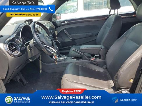 Used 2013 Volkswagen Beetle TDI FWD image 9