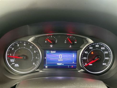 Used 2022 GMC Terrain SLE w/ Driver Convenience Package AWD/4WD image 11