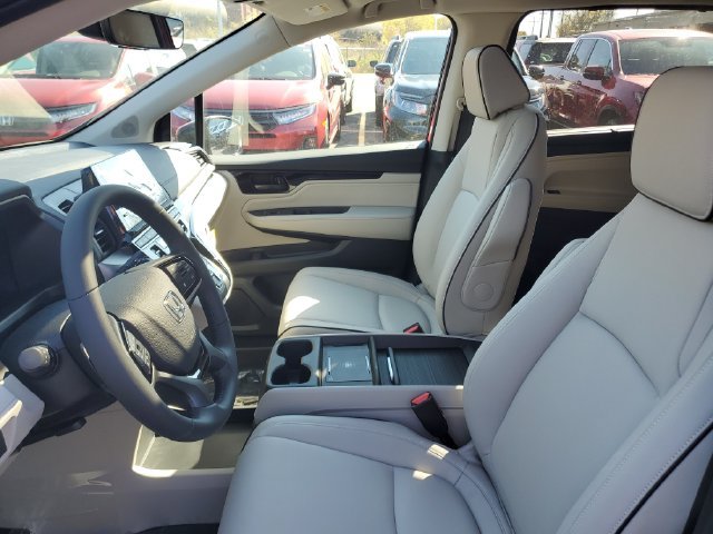 New 2027 Honda Odyssey Touring image 17