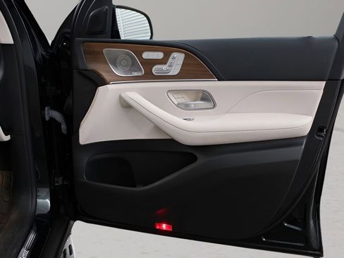 Used 2022 Mercedes-Benz GLE 350 image 12