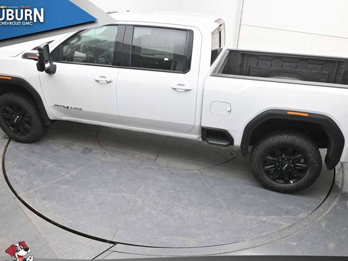 New 2026 GMC Sierra 2500 AT4 image 27