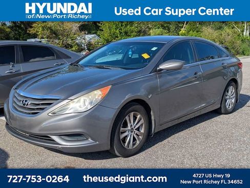 Used 2011 Hyundai Sonata GLS w/ Popular Equipment Pkg 2 FWD image 1