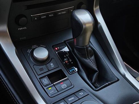 Used 2016 Lexus NX 200t FWD image 17