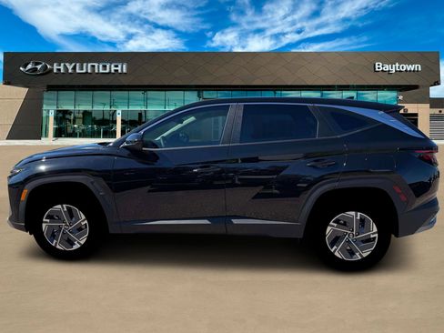 New 2026 Hyundai Tucson Blue SE AWD/4WD image 3