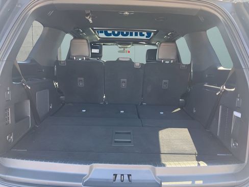 Used 2023 Ford Expedition Platinum image 44