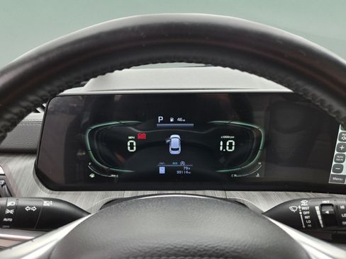 Used 2023 Kia Telluride EX w/ EX Captain's Chair Package FWD image 18