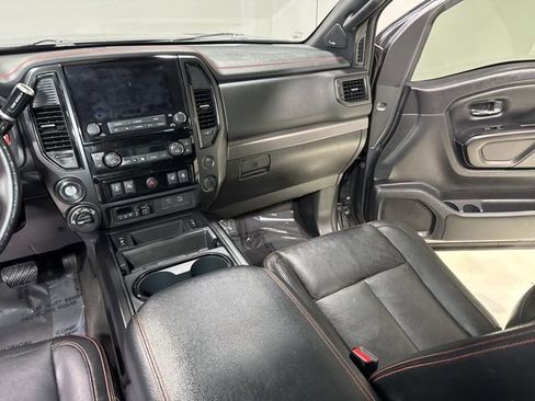 Used 2021 Nissan Titan PRO-4X w/ Pro-4x Convenience Package image 23