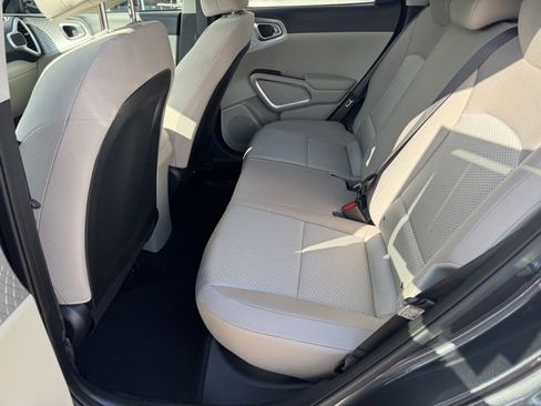 Certified 2023 Kia Soul LX image 11