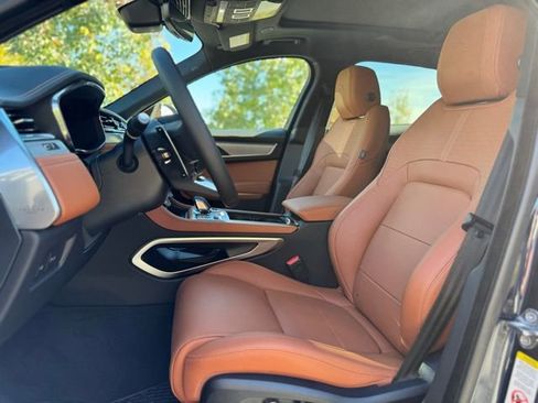New 2026 Jaguar F-PACE R-Dynamic S image 13