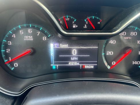 Used 2014 Chevrolet Impala LT w/ Convenience Package image 10