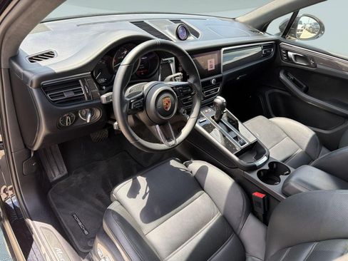 Certified 2024 Porsche Macan GTS AWD/4WD image 4