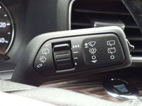 Used 2023 Ford Explorer Limited w/ Limited Technology Package AWD/4WD image 24