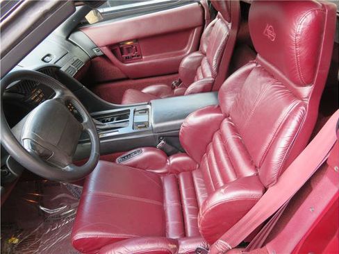 Used 1993 Chevrolet Corvette Convertible image 3