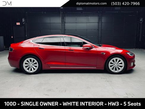 Used 2017 Tesla Model S 100D AWD/4WD image 8