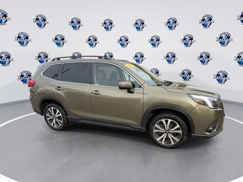 Used 2022 Subaru Forester Limited w/ Popular Package #3 image 10