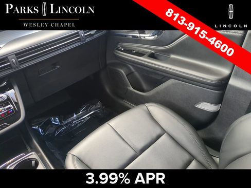 Certified 2022 Lincoln Corsair FWD w/ Equipment Group 101A image 14