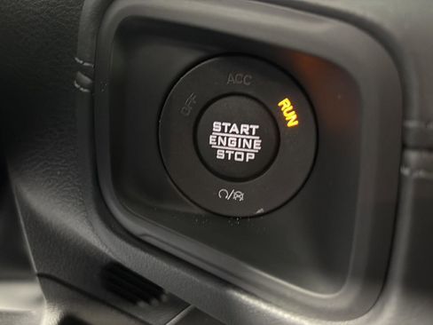 Used 2026 Jeep Wrangler Unlimited Rubicon w/ Steel Bumper Group image 29