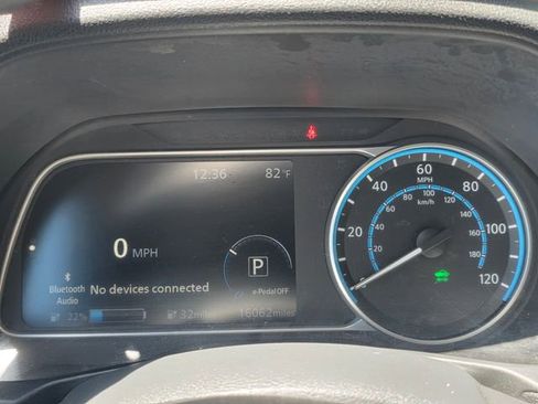Used 2024 Nissan Leaf S FWD image 17