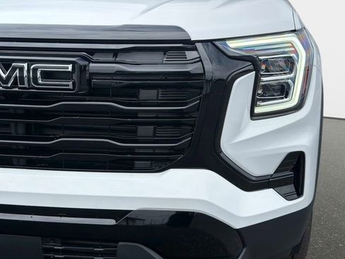 New 2026 GMC Terrain Elevation w/ Elevation Premium Package FWD image 9