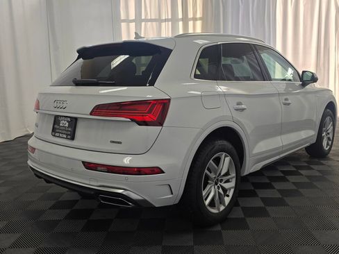 Used 2022 Audi Q5 2.0T Premium w/ Convenience Package image 6