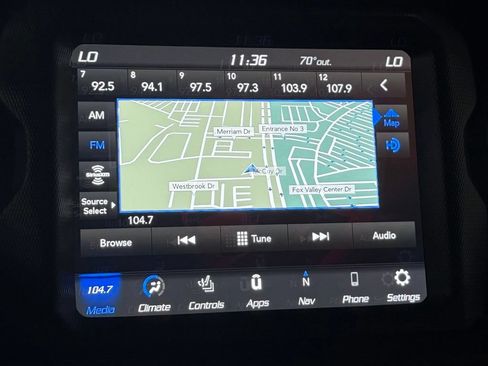 Used 2023 Jeep Wrangler Unlimited Rubicon 4xe w/ Cold Weather Group AWD/4WD image 18
