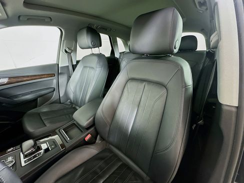 Used 2018 Audi Q5 2.0T Premium Plus w/ Premium Plus Package image 21