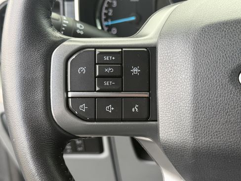 Used 2021 Ford F150 XLT w/ Equipment Group 302A High RWD image 19