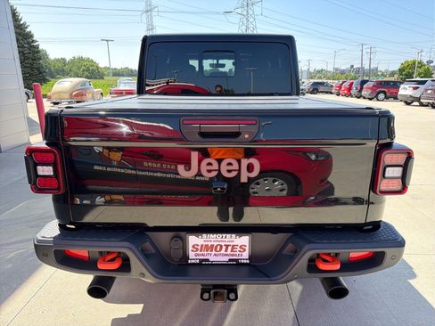 Used 2021 Jeep Gladiator Mojave AWD/4WD image 7