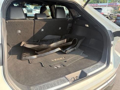 Used 2021 Toyota Venza XLE w/ Carpet Mat Package (TMS) AWD/4WD image 25